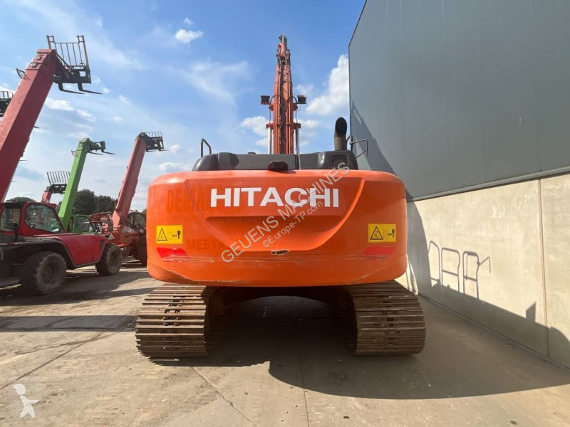 Excavator Hitachi LC-6