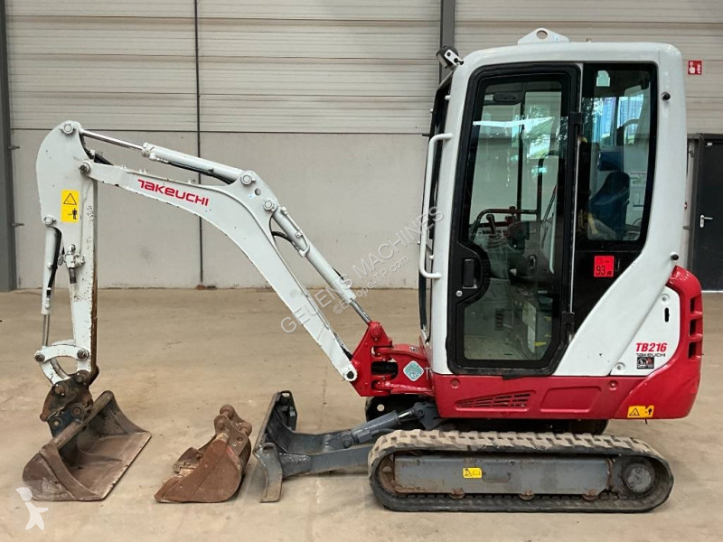 Skovl Takeuchi TB 216