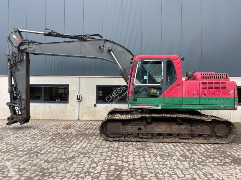 Excavadora Volvo B LC