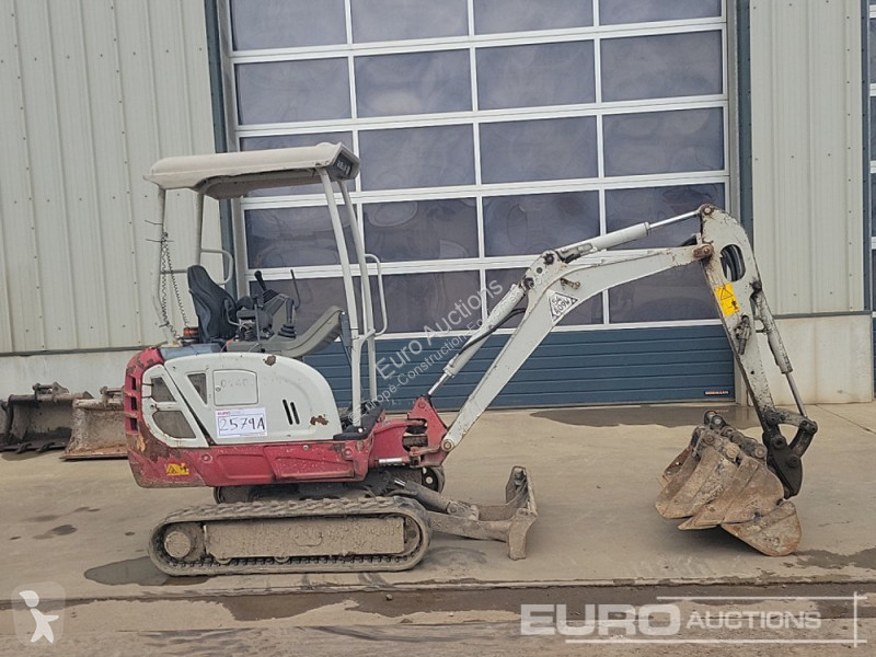 جرافة Takeuchi TB216