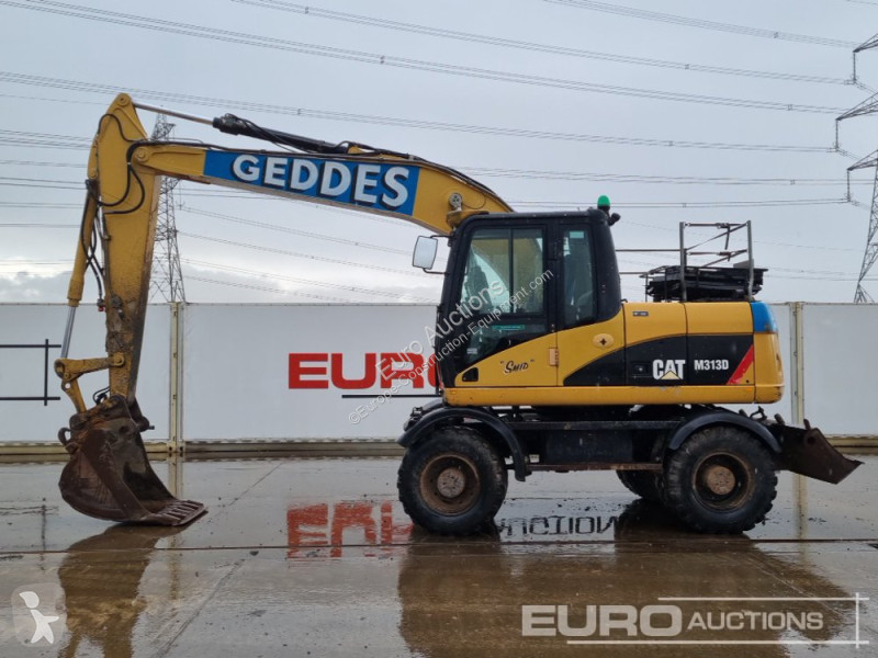 Lopatový nakládač Caterpillar D