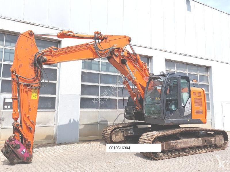 Escavadora Hitachi -5