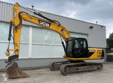 Excavadora de cadenas JCB