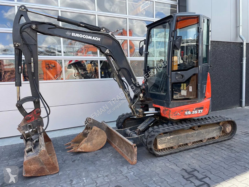 Escavadora Eurocomach ES35ZT