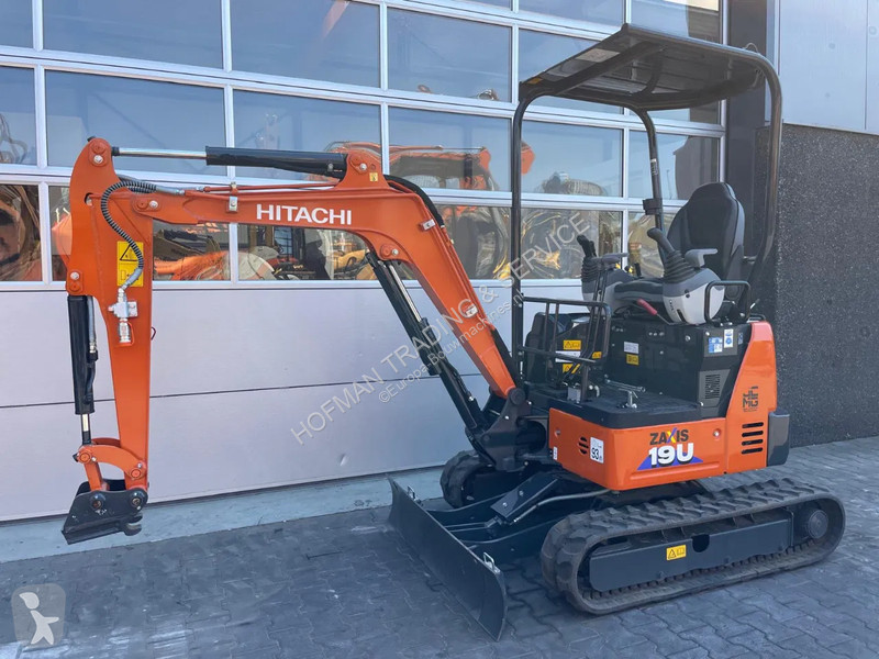 Escavadora Hitachi ZX19-6