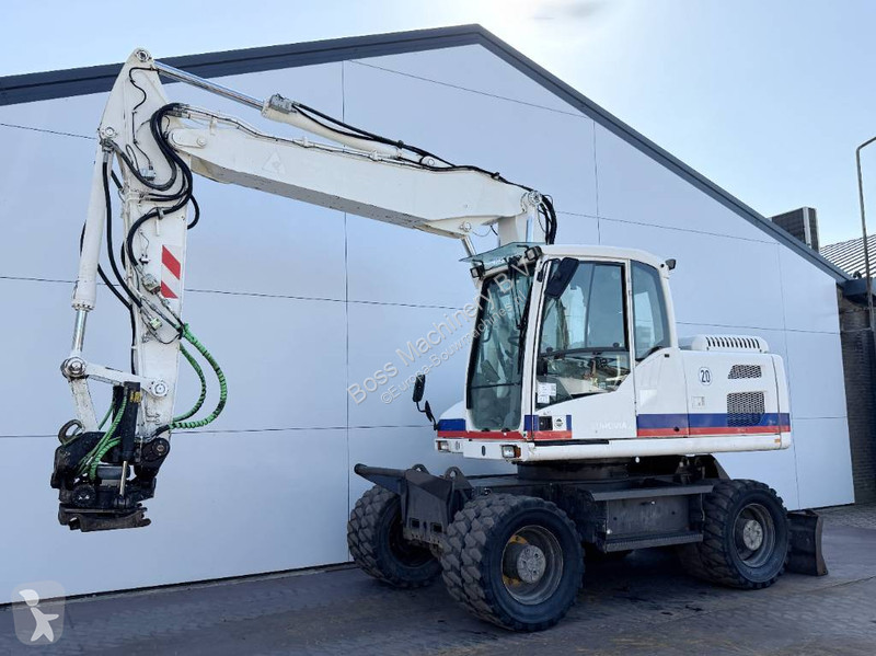 Escavadora Volvo - Tiltrotator / Triple Boom /...