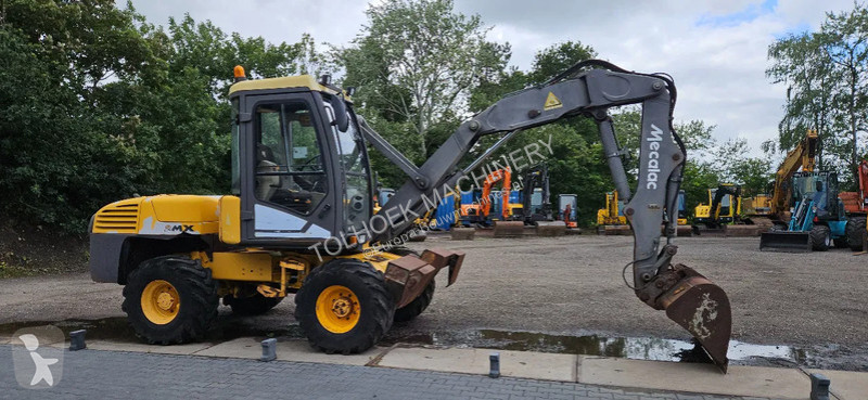 Excavator Mecalac