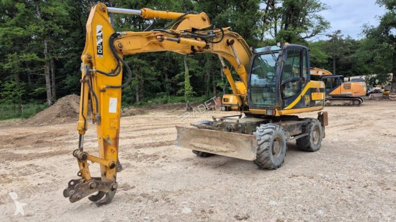 Excavator JCB