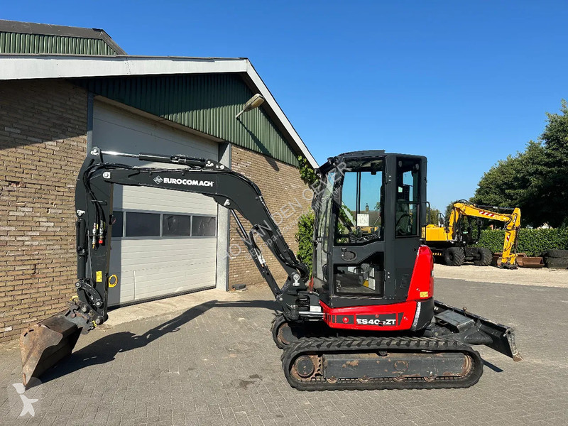 Escavadora Eurocomach ES40.2ZT