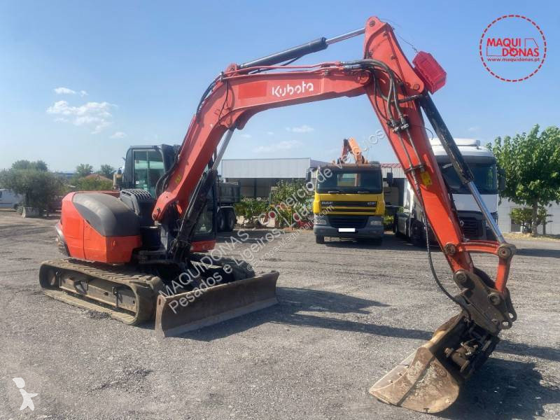 Escavadora Kubota KX080-4a2