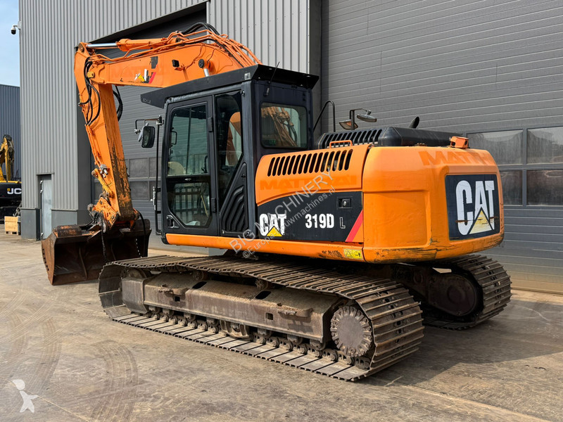 Escavatore Caterpillar