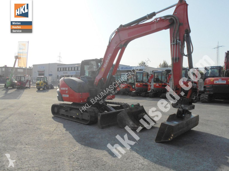 Escavadora Kubota KX 080-4