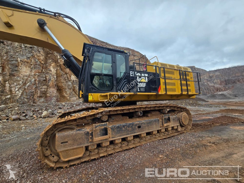 Graafmachine Caterpillar 390FL