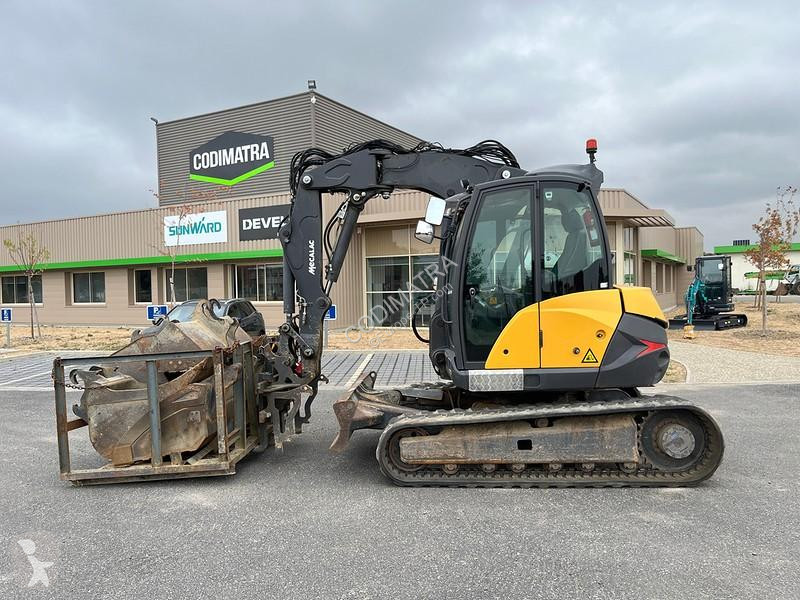 Excavator Mecalac