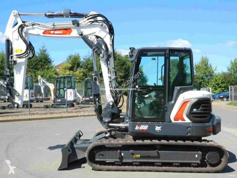 Escavadora Bobcat E 88