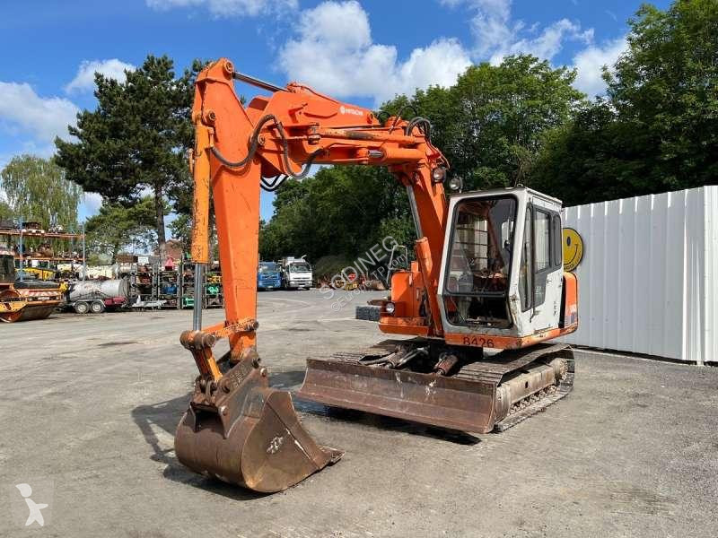Lopatový nakládač Hitachi EX60