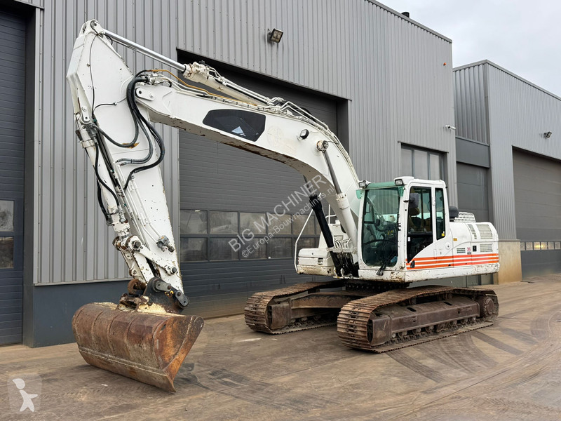 Escavatore Caterpillar