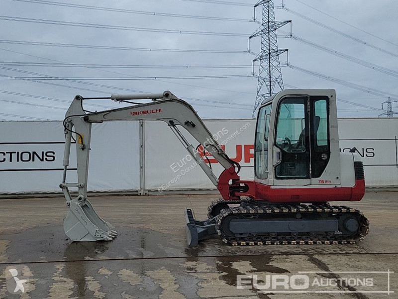 Escavadora Takeuchi TB150