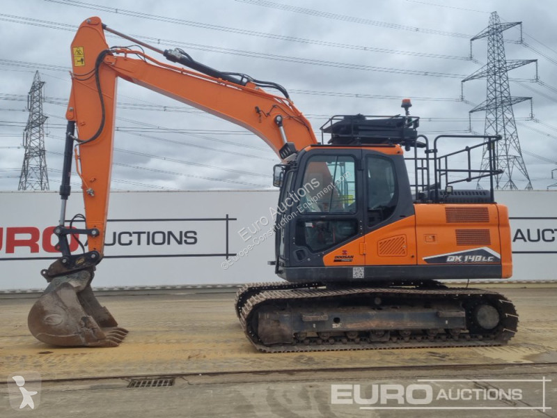 Escavatore Doosan -7