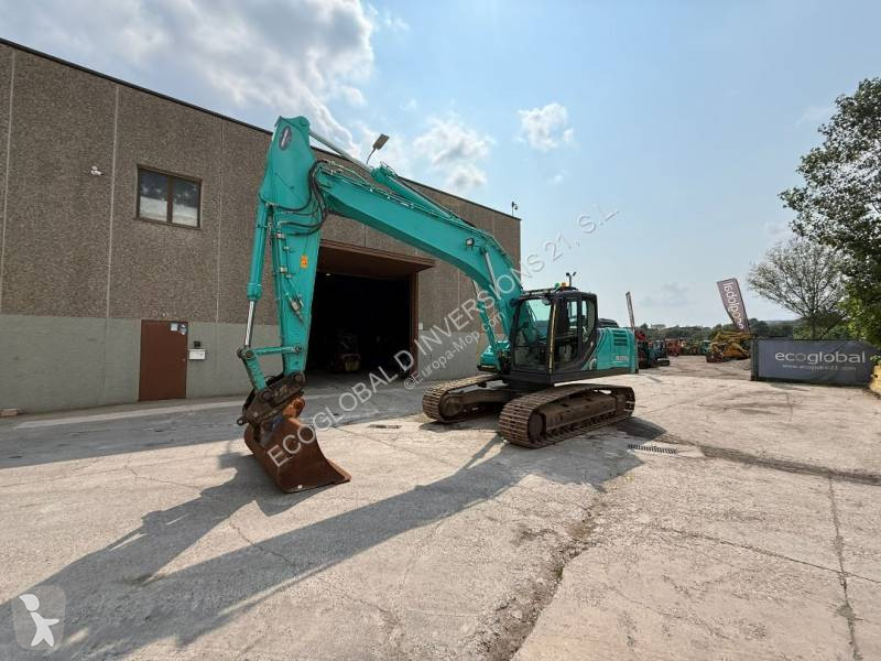 Excavadora Kobelco