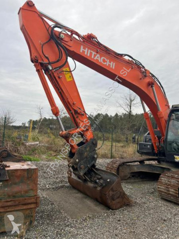 Excavadora de cadenas Hitachi
