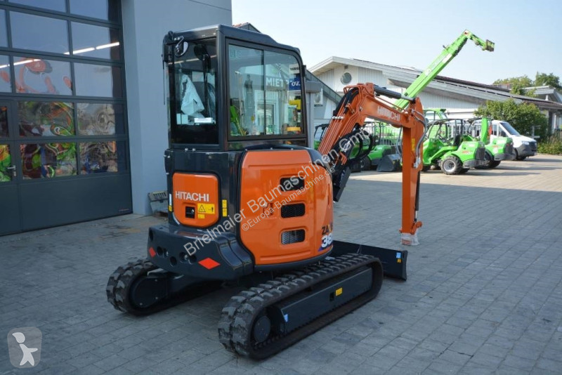 Escavadora Hitachi ZX 38 U-6