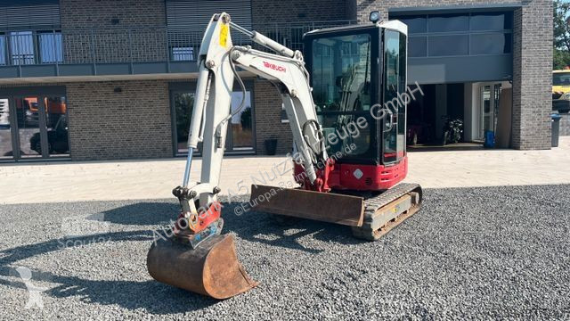 Skovl Takeuchi Minibagger 2670 Kg