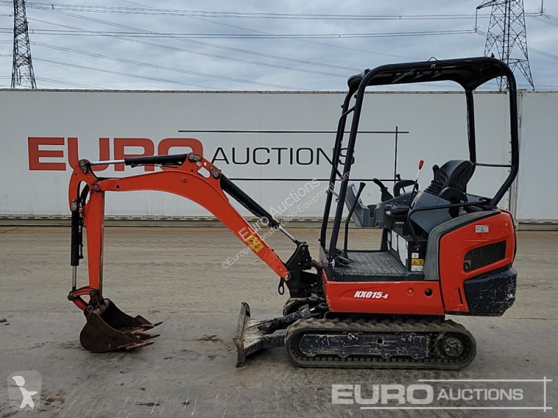 Lopatový nakládač Kubota KX015-4