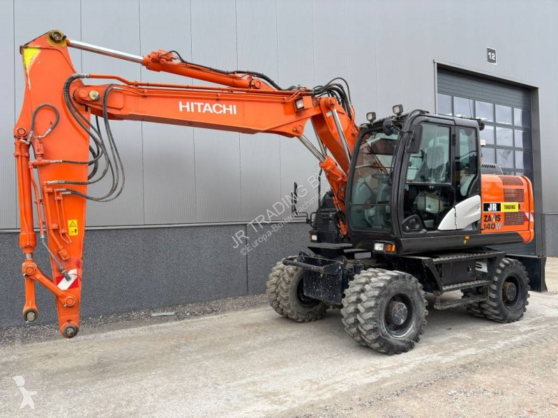 Escavatore Hitachi 140 W-5B