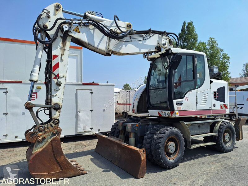 Graafmachine Liebherr A918 Compact