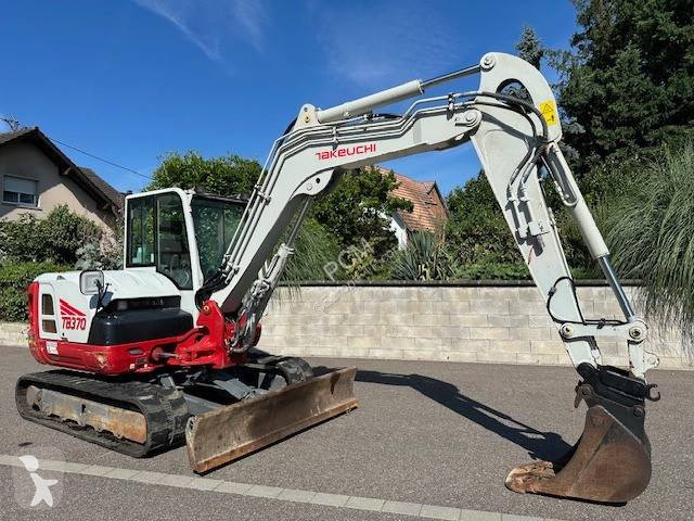 Excavadora Takeuchi TB 370