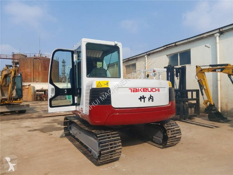 جرافة Takeuchi TB175C
