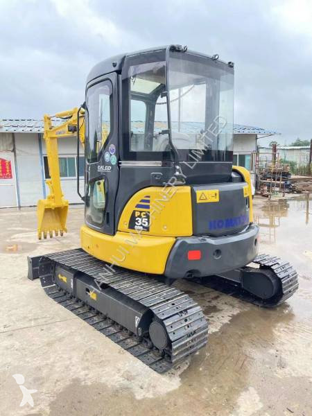 Excavator Komatsu PC35MR