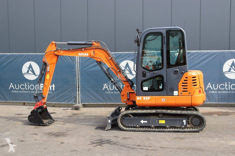 Graafmachine Atlas AC 25F