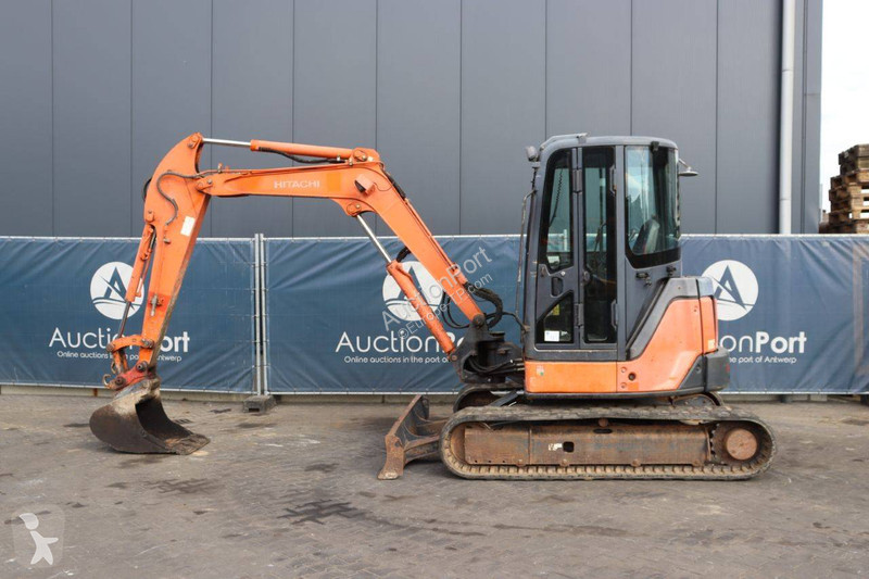 Excavator Hitachi CLR