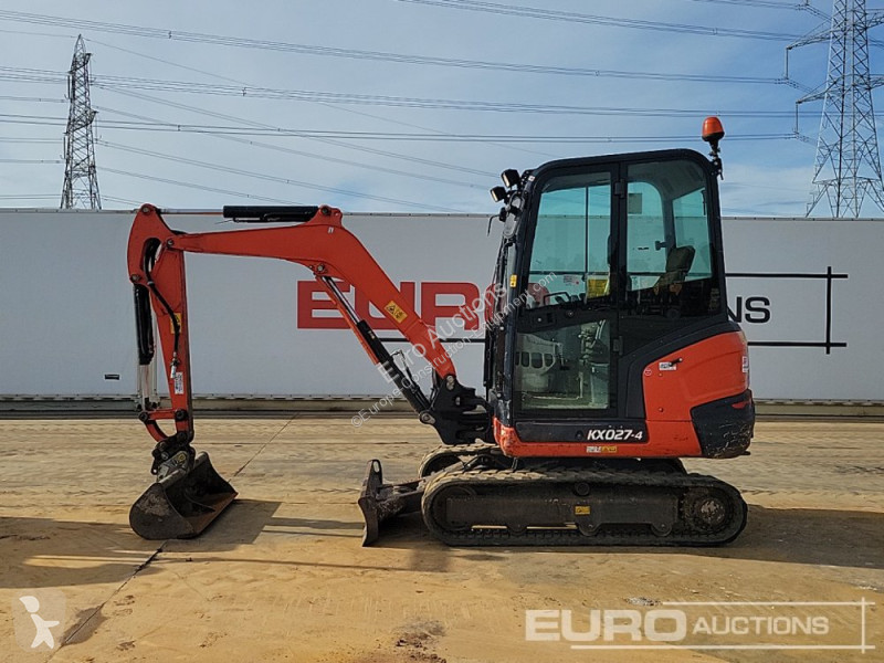 Lopatový nakládač Kubota KX027-4
