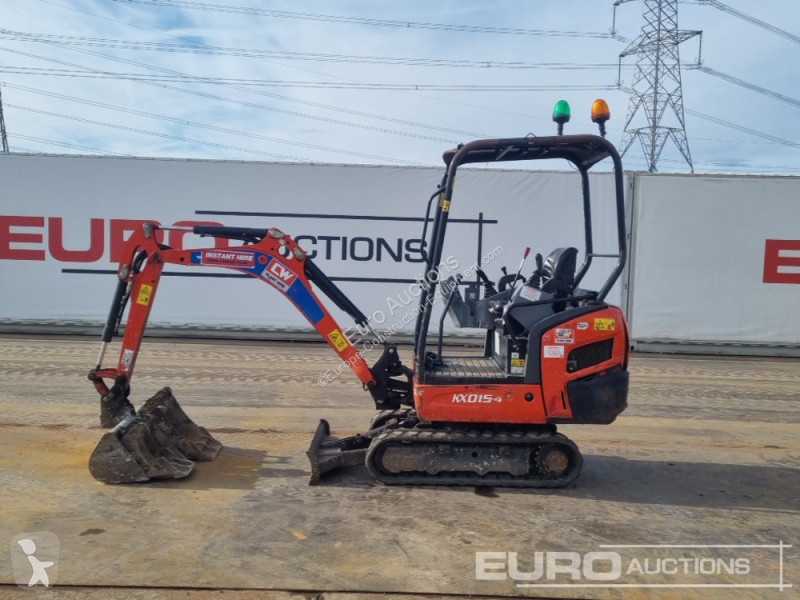 Lopatový nakládač Kubota KX015-4