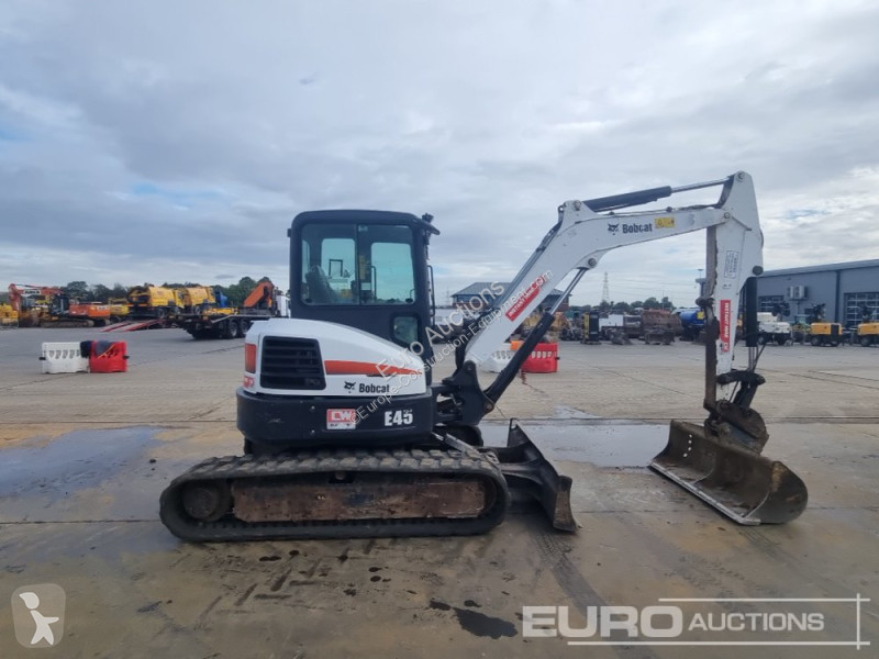Escavadora Bobcat