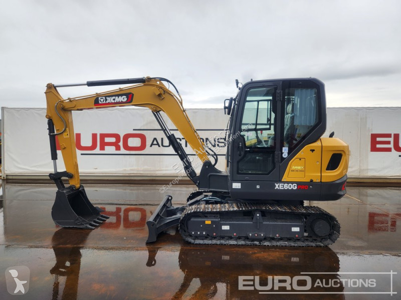 Escavadora XCMG G PRO