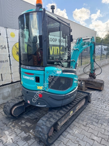 Miniexcavadora Sunward