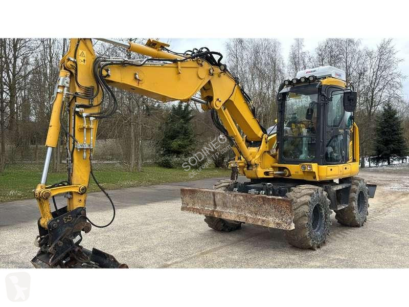 Graafmachine Komatsu MR-11E0
