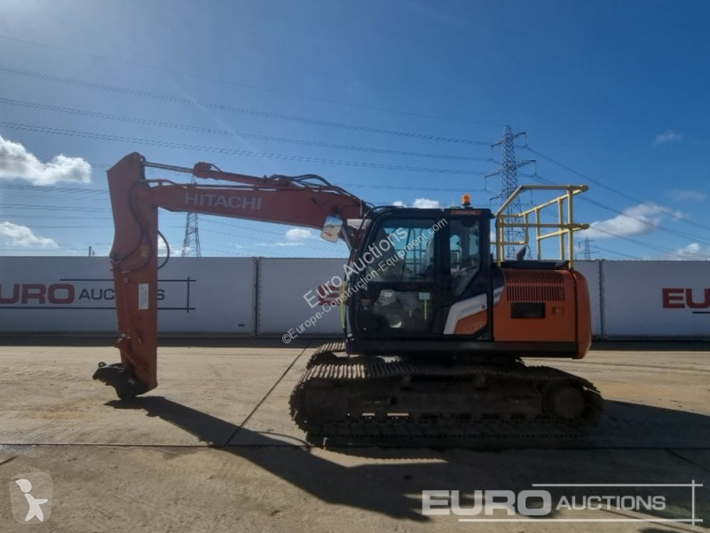 Excavadora Hitachi -7
