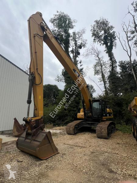 Excavadora Caterpillar