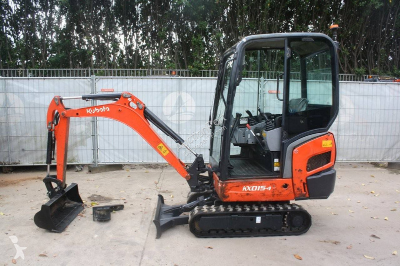 Excavadora Kubota KX015-4