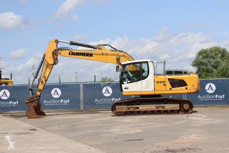 Escavatore Liebherr R922