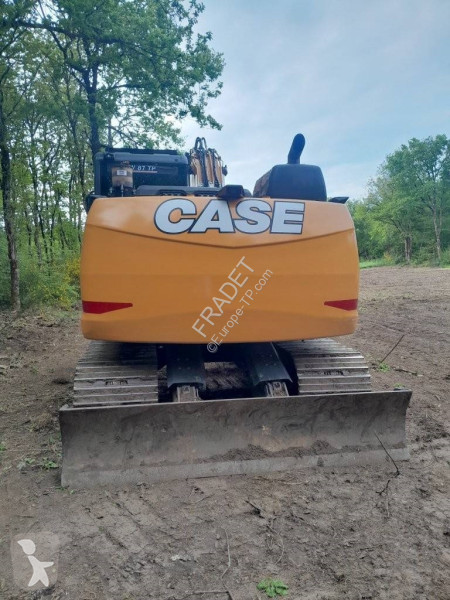 Escavadora Case D