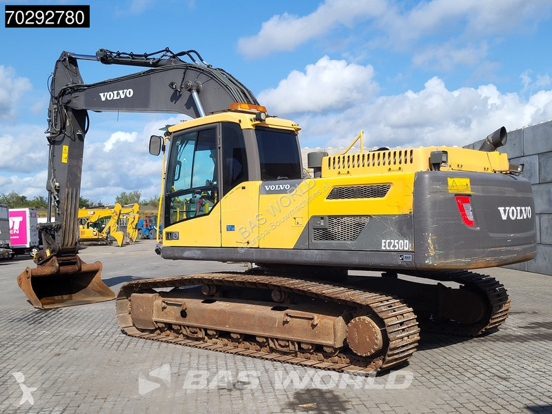 Excavadora Volvo EC250 L