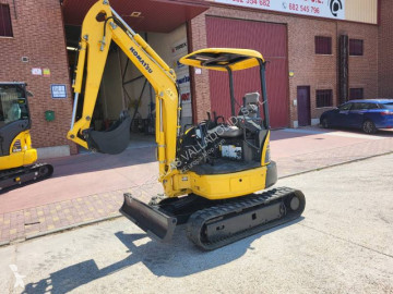 Komatsu PC26MR 3
