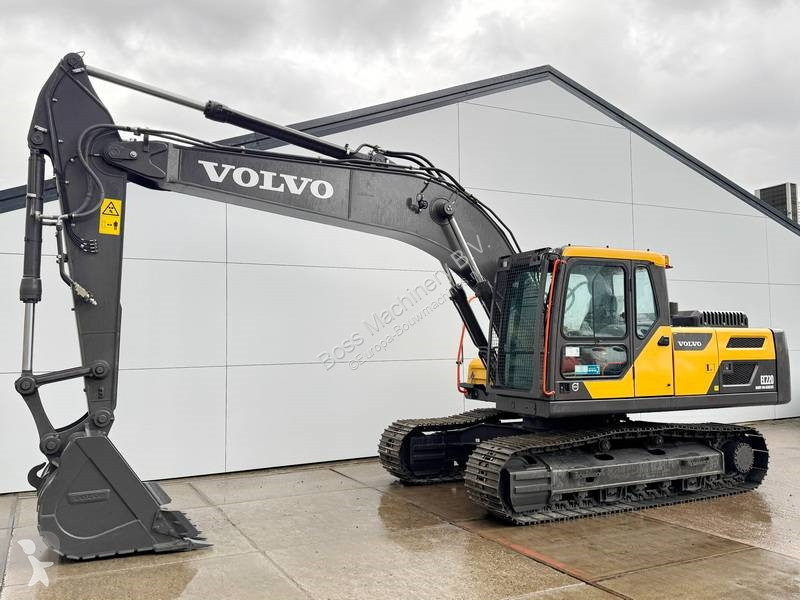 Escavadora Volvo EC220D - EW / UUSED / 2025 Model