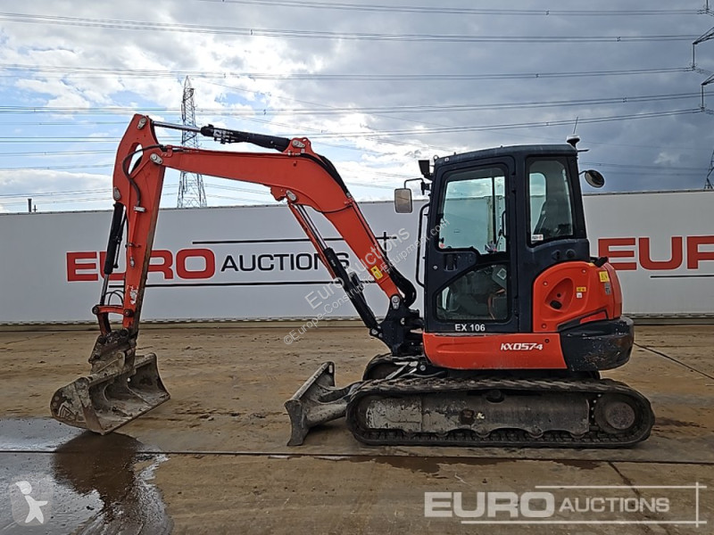 Lopatový nakládač Kubota KX057-4